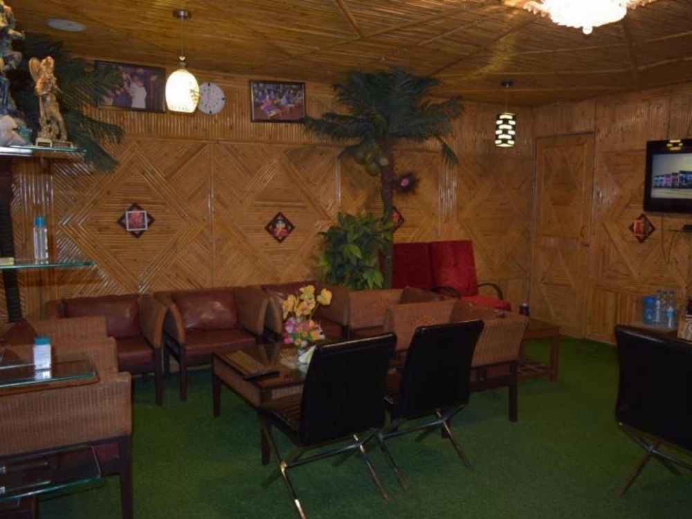 Hotel Raj Palace